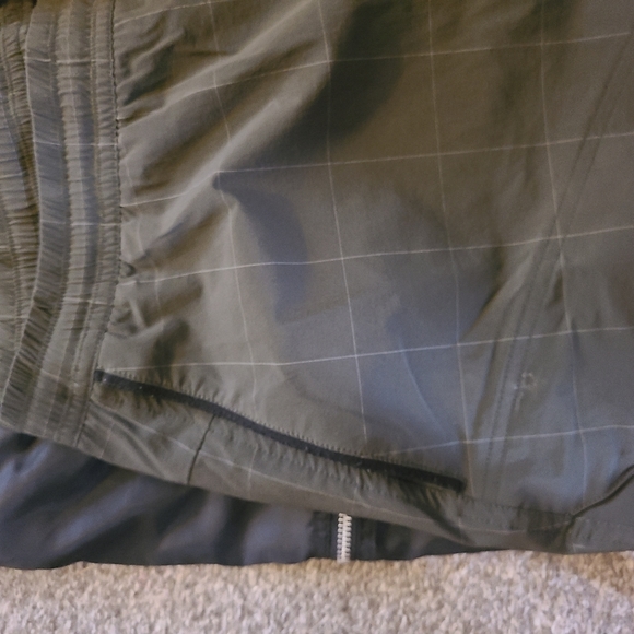 Track Suit By Nike Tech Woven 2.0 Very Watter Resistant. Olive Green - Picture 4 of 10